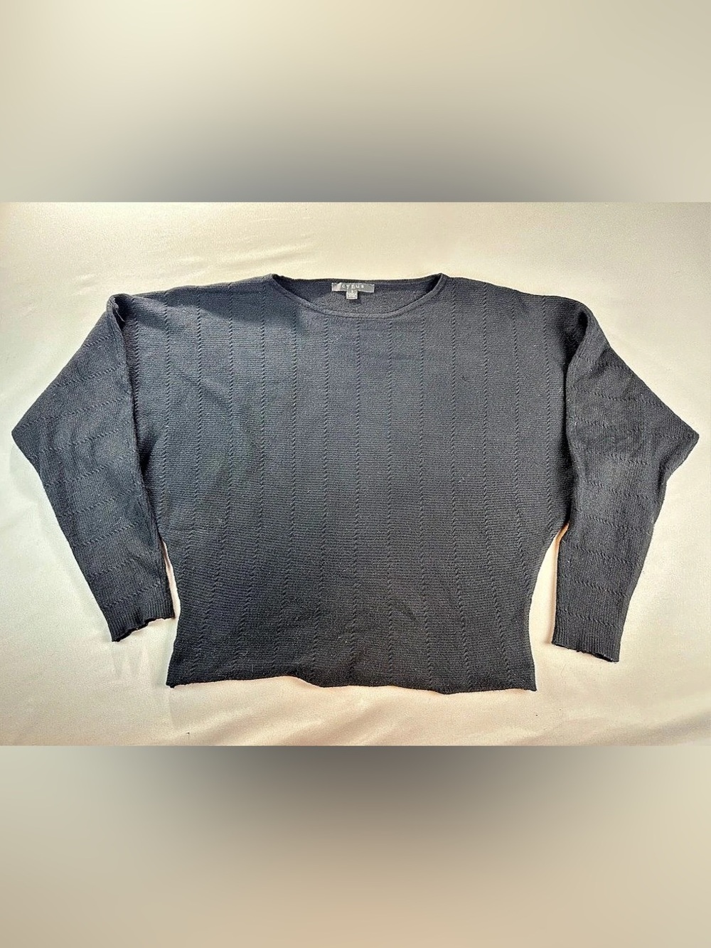 Cyrus Long Sleeve Sweater Black Size Small Winged Sleeve Crew Neck Long Sleeve
